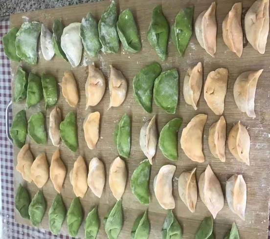 三八“非尝6+1”包饺子比赛