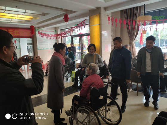 信电学院党支部开展主题党日活动 	  —走进敬老院开展志愿者活动