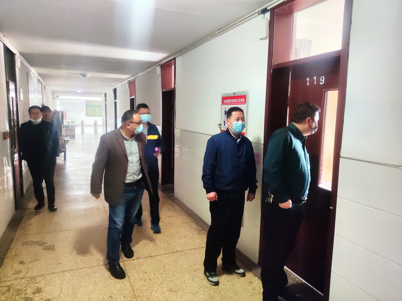 巡查学生线上学习情况