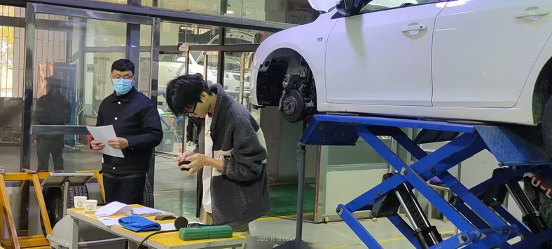 盘式制动器拆装检测