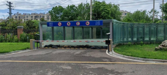 制定球友会(中国)官方网站防汛预案、购置防汛物资随时应对汛情